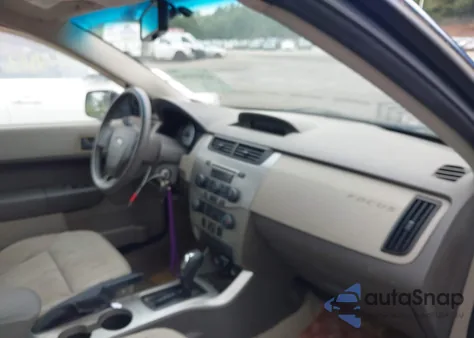 2009 Ford Focus Se z USA, uszkodzony, nr VIN 1FAHP35N79W120592